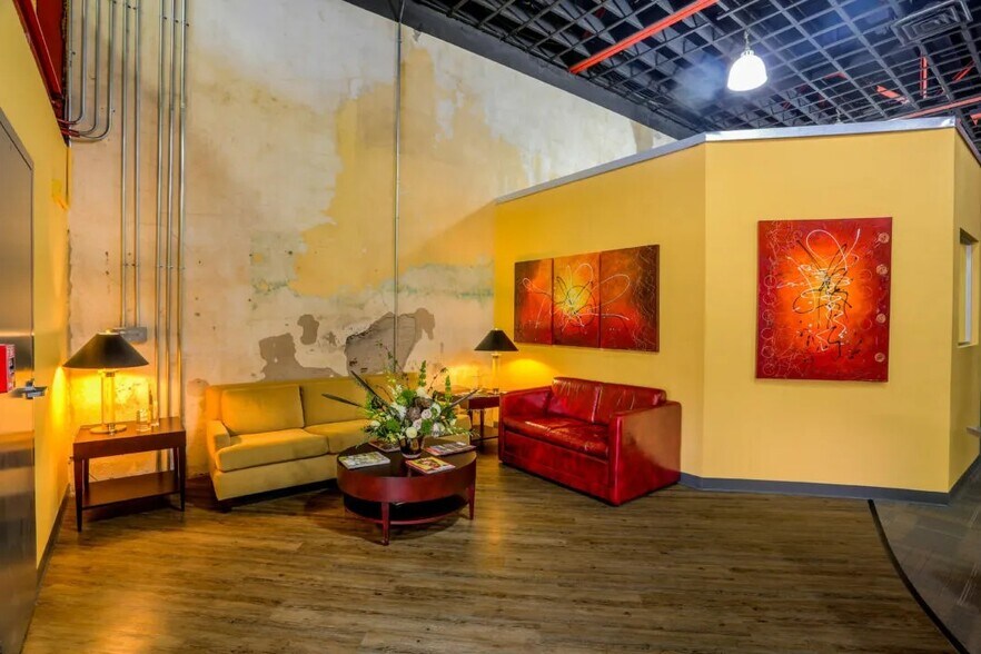 More Photos Of 242 W Central Ave, Winter Haven Office For Lease