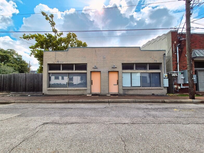 More Photos Of 514 Henderson St, Houston Flex For Sale