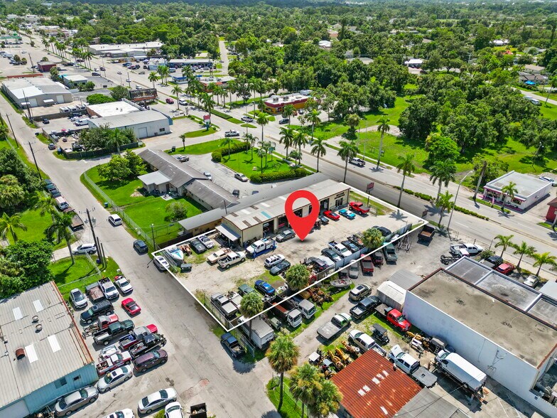 More Photos Of 3875 Palm Beach Blvd, Fort Myers Auto Repair For Sale