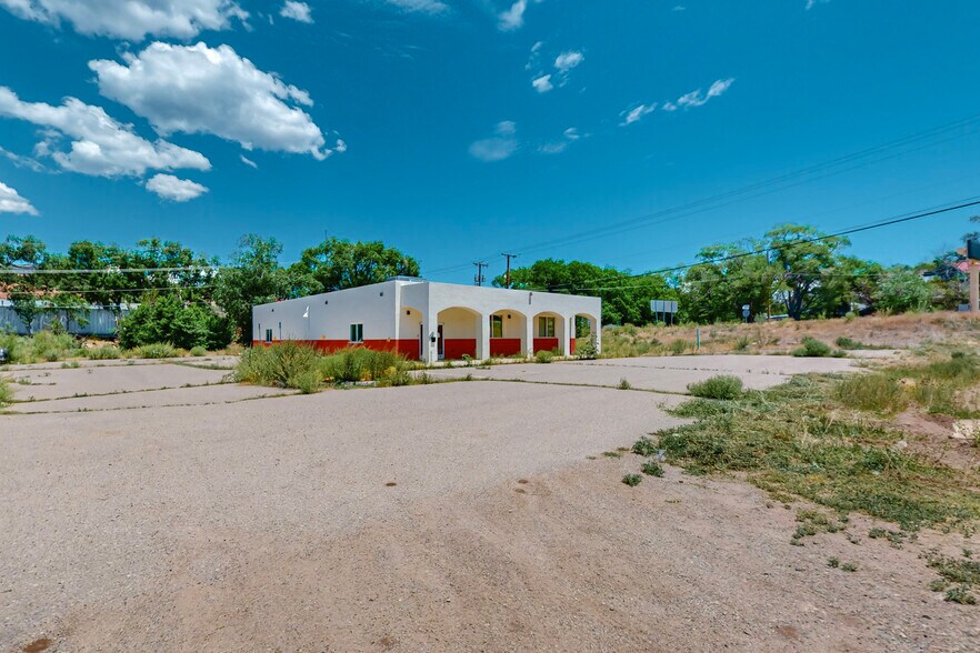 More Photos Of 11807 NM 337 #3, Tijeras Convenience Store For Sale
