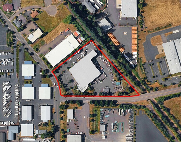 More Photos Of 390 S Redwood St, Canby Manufacturing For Sale