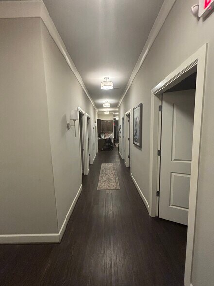 More Photos Of 4809 E 89th St S, Tulsa Office For Sale