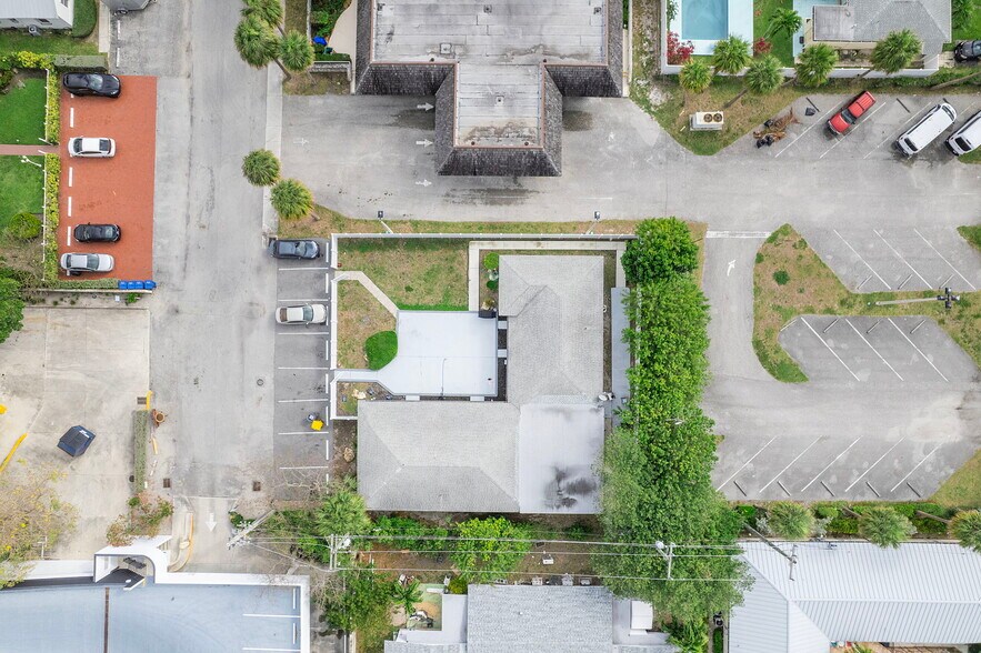 More Photos Of 1200 E Blue Heron Blvd, Riviera Beach Land For Sale