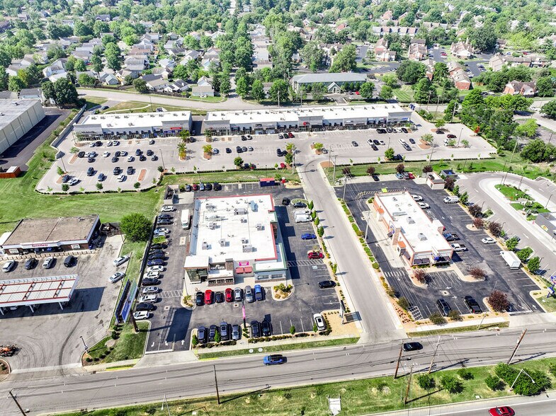 More Photos Of 2860 Richmond Rd, Lexington Unknown For Lease