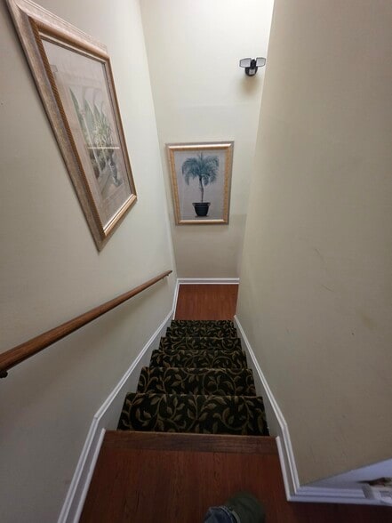 More Photos Of 1101 Comanchee Trl, West Columbia Multifamily For Sale