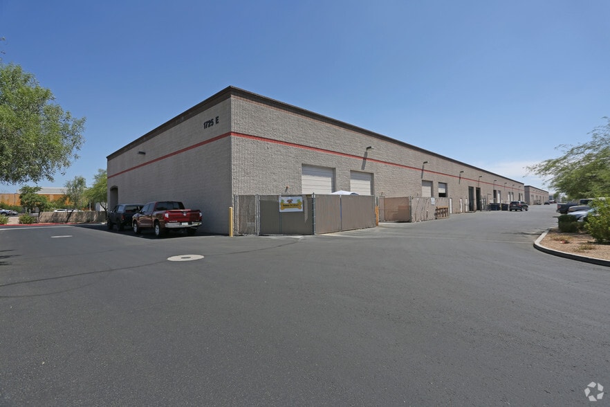 More Photos Of 1725 W Williams Dr, Phoenix Unknown For Lease