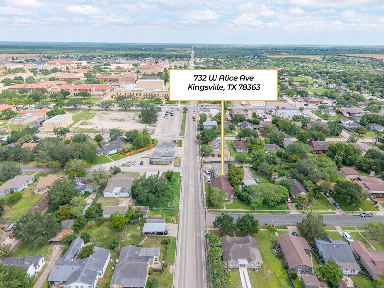 More Photos Of 732 W Alice Ave, Kingsville Multifamily For Sale