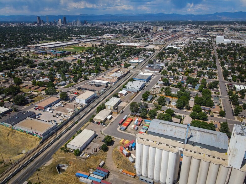 More Photos Of 3434 E 43rd Ave, Denver Service For Lease