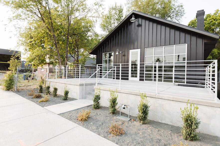 More Photos Of 126 W 900 S, Salt Lake City Flex For Lease