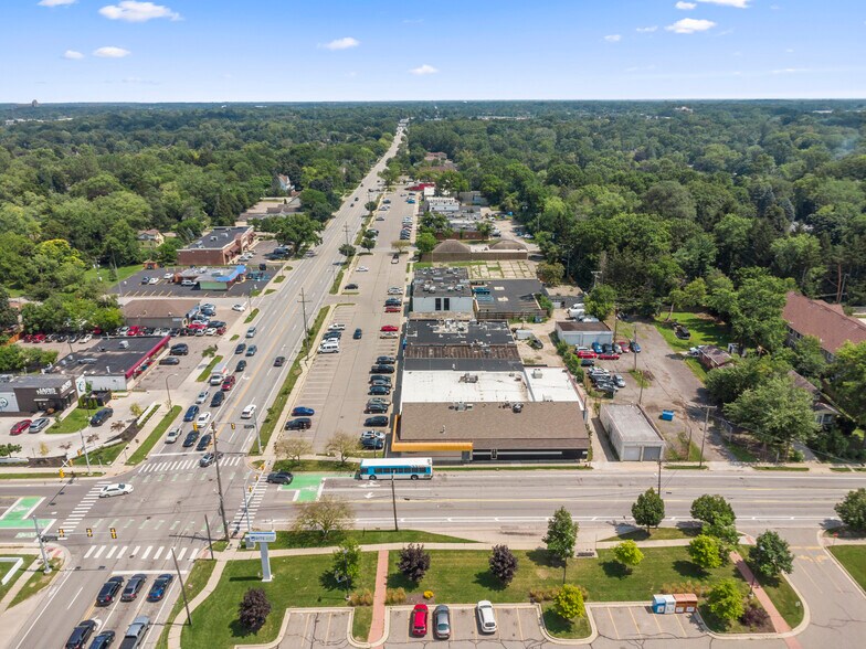 More Photos Of 3000 Packard Rd, Ann Arbor Storefront For Sale