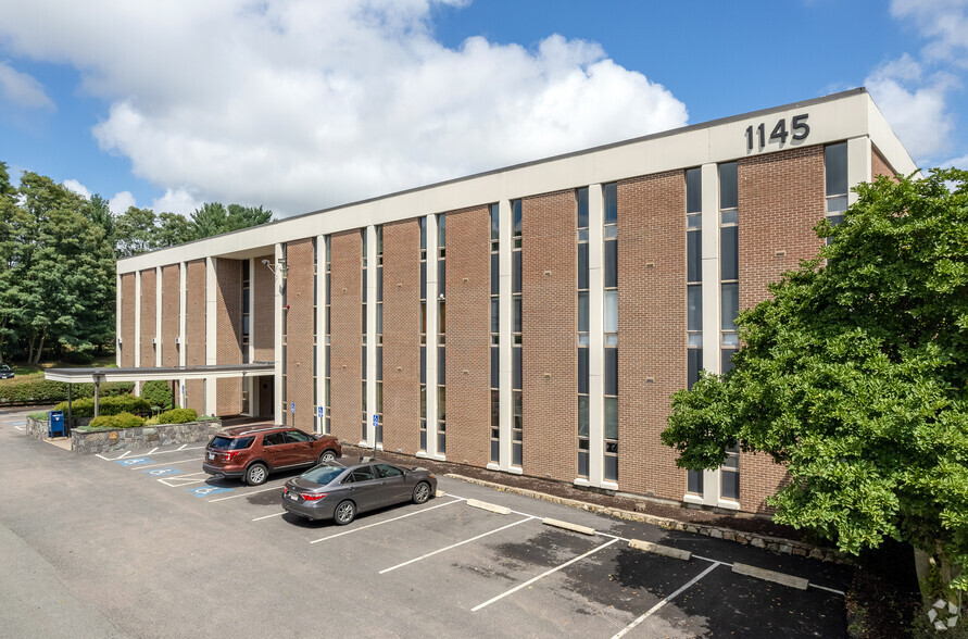 Primary Photo Of 1145 Reservoir Ave, Cranston Medical For Lease