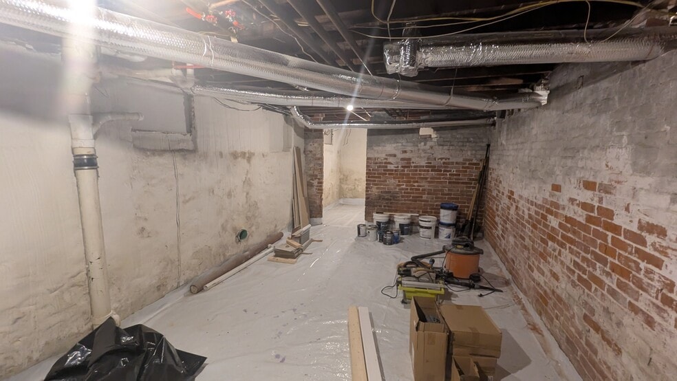 More Photos Of 15-17 Emmett St, Providence Apartments For Sale