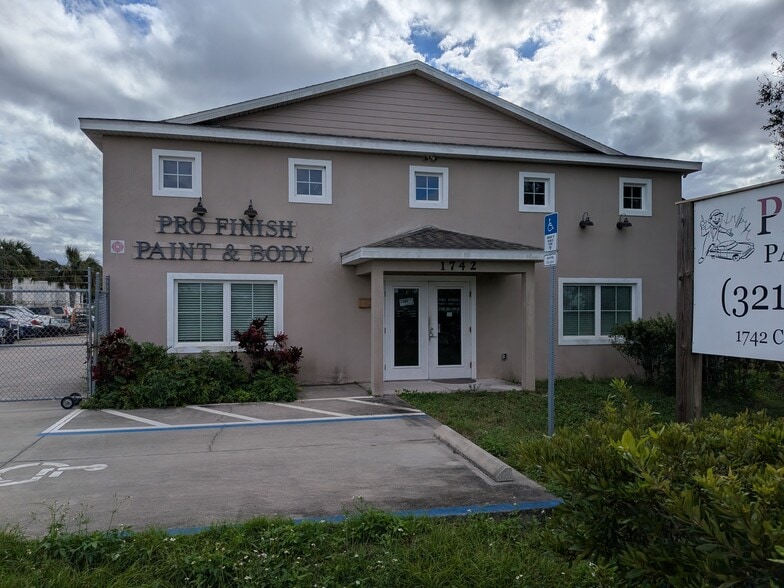 Primary Photo Of 1742 Canova St SE, Palm Bay Auto Repair For Sale