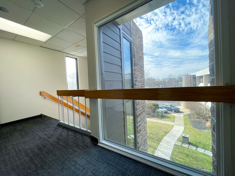 More Photos Of 716 N Bethlehem Pike, Lower Gwynedd Unknown For Lease