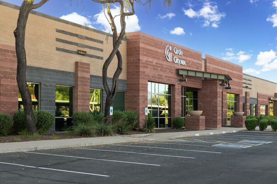 More Photos Of 8454 N 90th, Scottsdale Medical For Lease