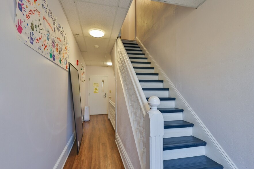 More Photos Of 541 Seneca St, Fountain Hill Healthcare For Sale