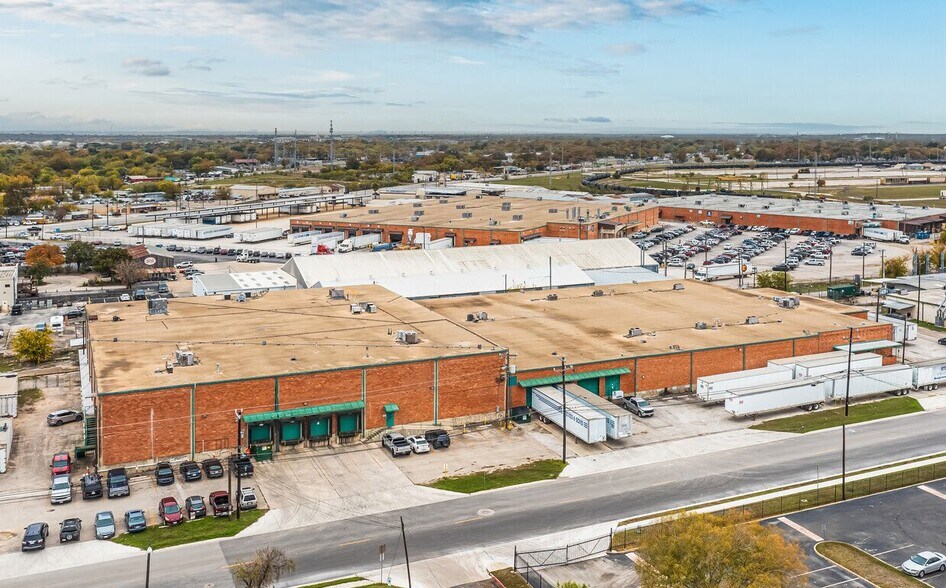 Primary Photo Of 1734 Centennial Blvd, San Antonio Warehouse For Lease
