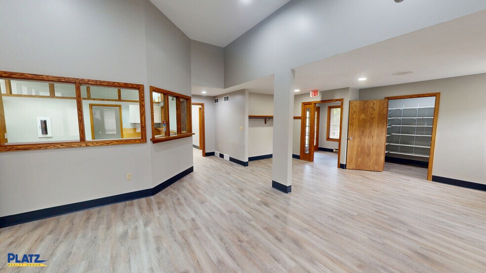 More Photos Of 321 Niles Cortland Rd NE, Warren Medical For Lease