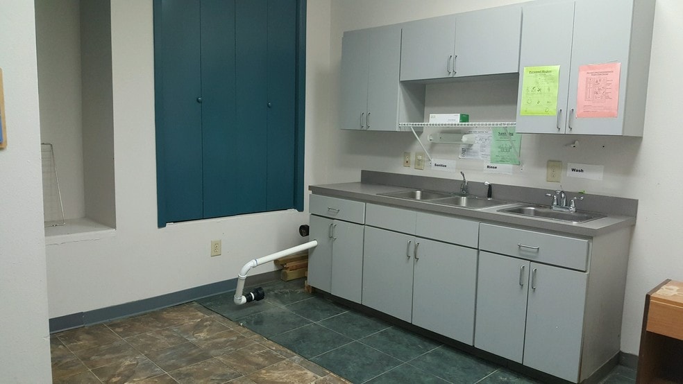 More Photos Of 353 Moreau St, Marksville Office For Sale