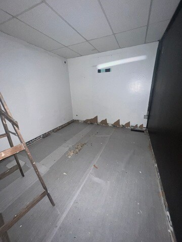 More Photos Of 12130-12134 Western Ave, Blue Island Storefront For Sale