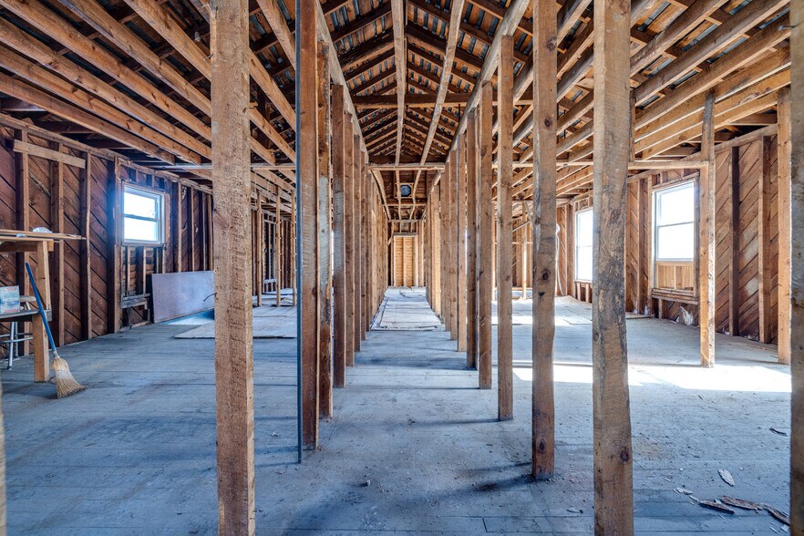 More Photos Of 164 Orchard dr, Timberville Light Distribution For Sale