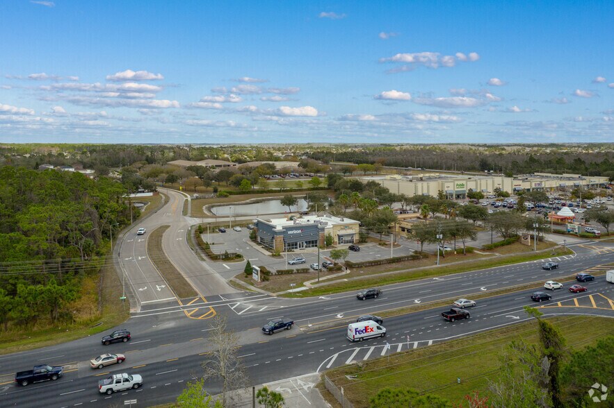 More Photos Of 16701-16727 E Colonial Dr, Orlando Storefront For Lease