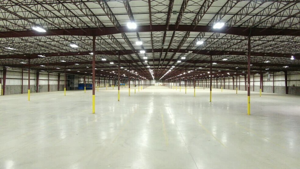 Primary Photo Of 81 Page Dr, Franklin Distribution For Lease