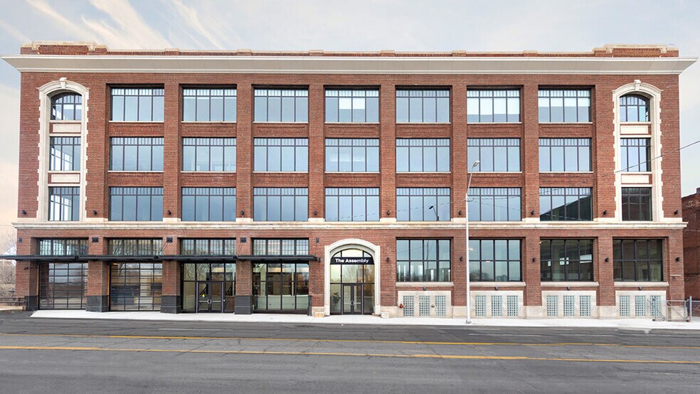 More Photos Of 1700 W Fort St, Detroit Apartments For Lease