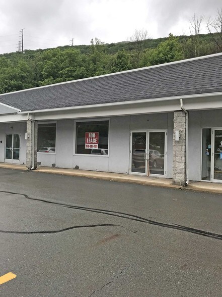 More Photos Of 239 Northern Blvd, Clarks Summit Medical For Lease