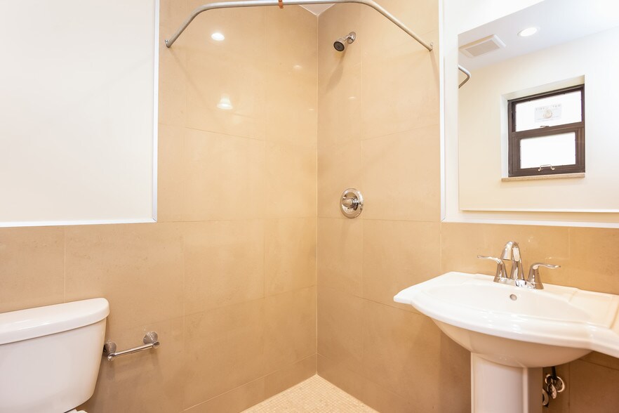 More Photos Of 211 W 252nd St, Bronx Apartments For Sale