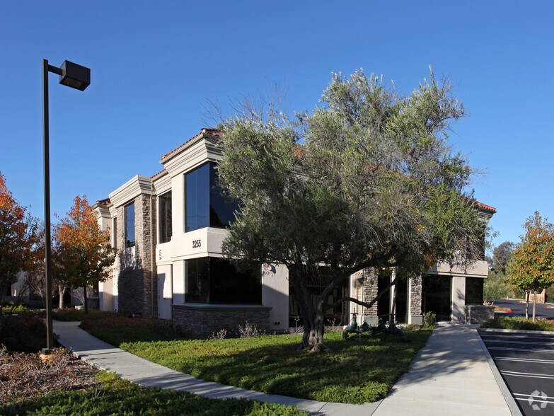 More Photos Of 3255 Old Conejo Rd, Thousand Oaks Office For Sale