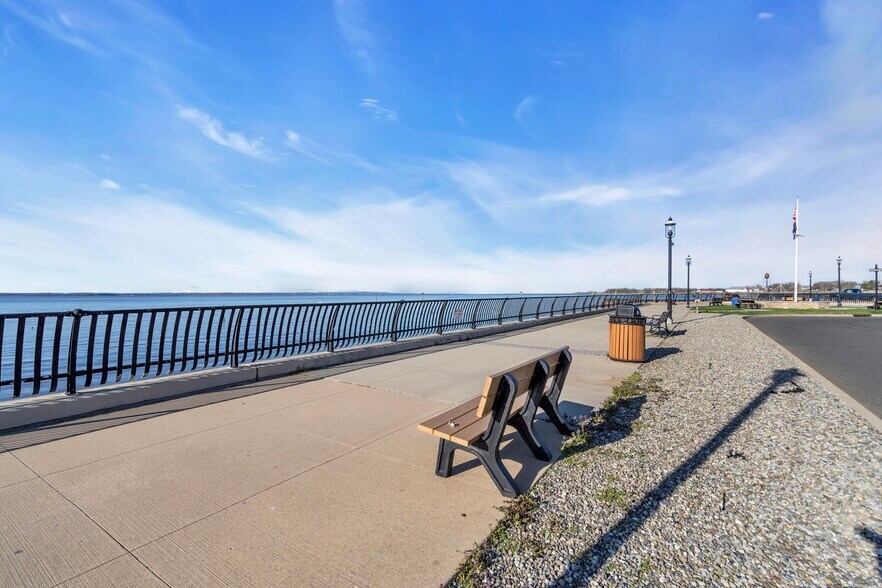 More Photos Of 11 W Front St, Keyport General Retail For Sale