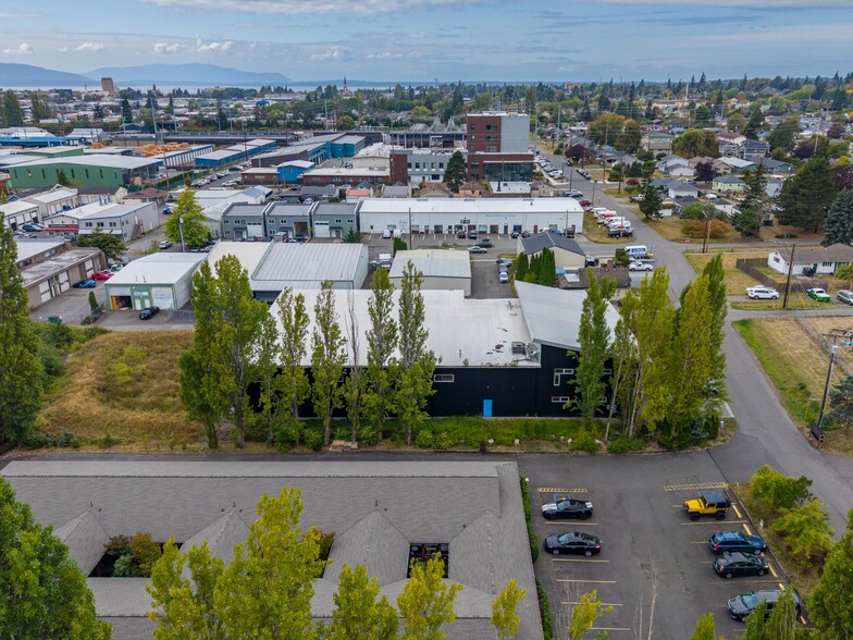 More Photos Of 1600 Carolina St, Bellingham Industrial For Sale