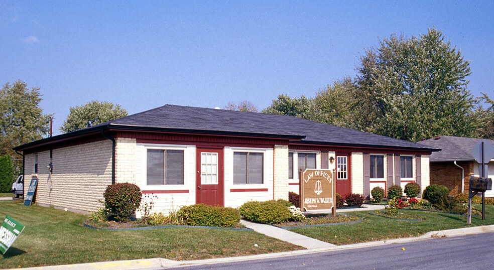 More Photos Of 2233 Miamisburg-Centerville Rd, Dayton Office For Sale