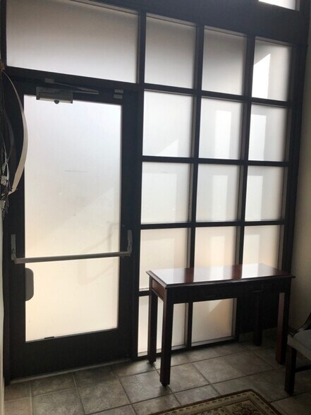 More Photos Of 1328-1350 Tennessee St, Vallejo Office For Sale