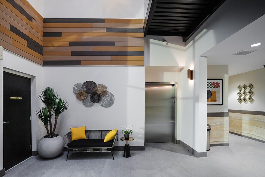 More Photos Of 328 S Atlantic Blvd, Monterey Park Office For Lease