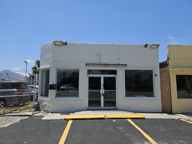 Primary Photo Of 1114 N State Road 7, Hollywood Freestanding For Sale