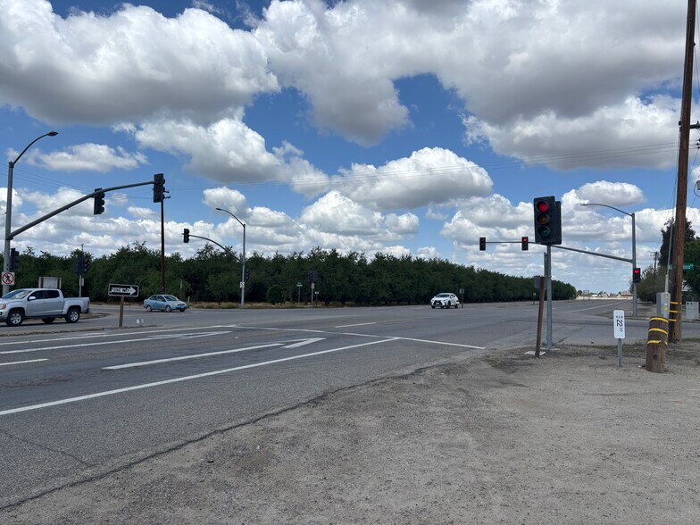 More Photos Of Highway 43, Wasco Land For Sale