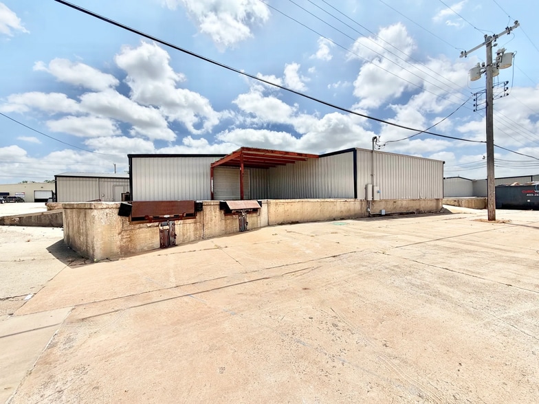 More Photos Of 3609 S High Ave, Oklahoma City Manufacturing For Lease