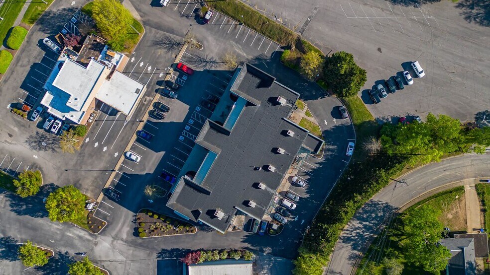 More Photos Of 1143 Oak Ridge Tpke, Oak Ridge Restaurant For Sale