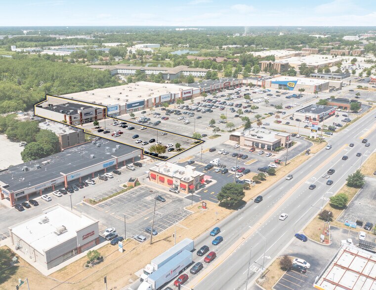 More Photos Of 17930 Halsted St, Homewood Storefront For Sale