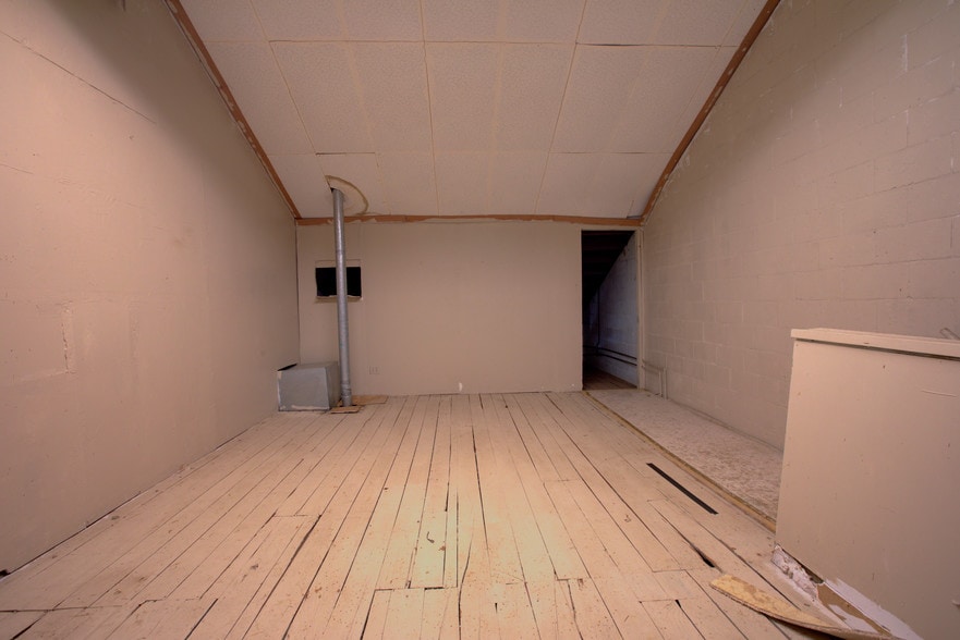 More Photos Of 332 W 8th St, Merced Religious Facility For Sale