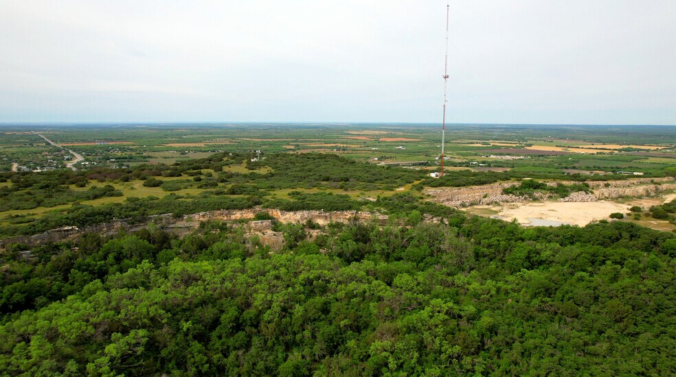 More Photos Of 1200 County Road 108, Santa Anna Specialty For Sale