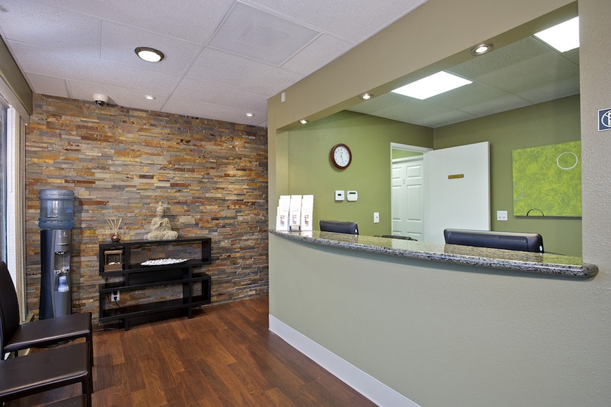 More Photos Of 1625 E Main St, El Cajon Medical For Lease