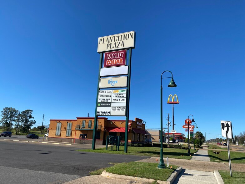 More Photos Of 4100 Barksdale Blvd, Bossier City Supermarket For Sale