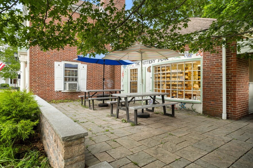 More Photos Of 504 Main St, Medfield Office For Sale