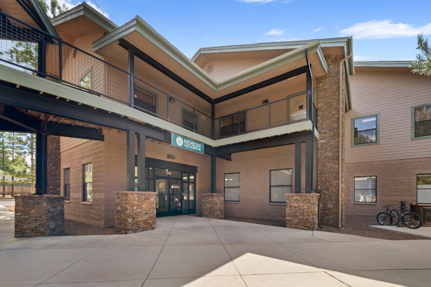 More Photos Of 1600 W University Ave, Flagstaff Medical For Sale