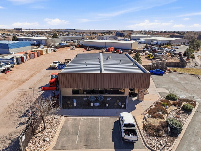 More Photos Of 1925 Aeroplaza Dr, Colorado Springs Warehouse For Lease