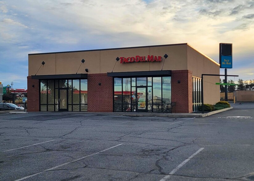 Primary Photo Of 103 W Galbreath Way, Ritzville Freestanding For Lease