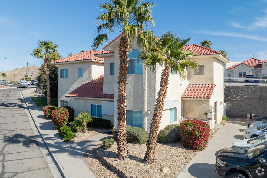 Primary Photo Of 3015 Highway 95, Bullhead City Medical For Lease